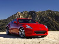 Nissan 370Z photo