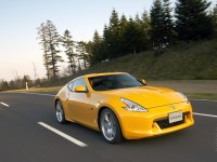 Nissan 370Z photo