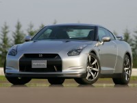 Nissan GT-R 2008 photo