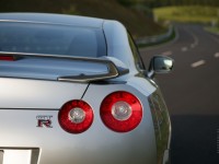 Nissan GT-R 2008 photo