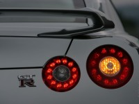 Nissan GT-R 2008 photo