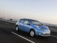 Nissan Leaf 2012 photo