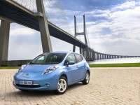 Nissan Leaf 2012 photo