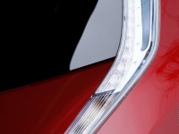 Nissan Leaf 2012 photo