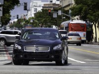 Nissan Maxima photo