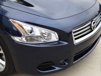 Nissan Maxima photo