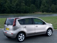 Nissan Note 2009 photo