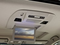 Nissan Quest photo