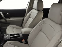 Nissan Rogue photo