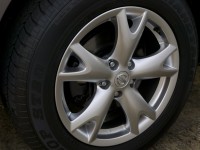 Nissan Rogue photo